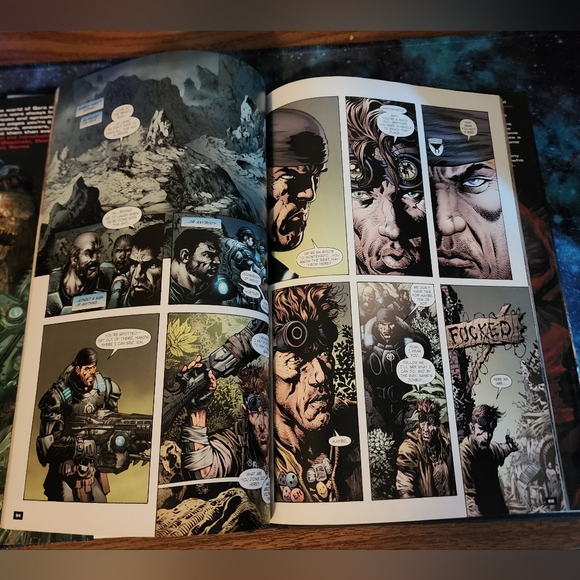 DC Comics GEARS OF WAR BOOK 1 - Picture 4 of 4
